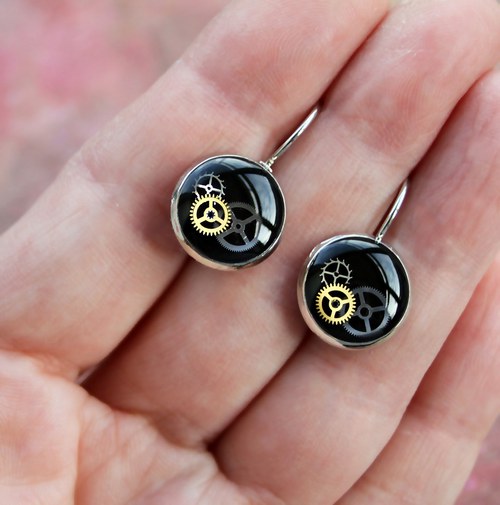 Black circles — foto 1