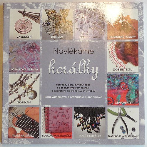 Kniha "Navlékáme korálky" — foto 1
