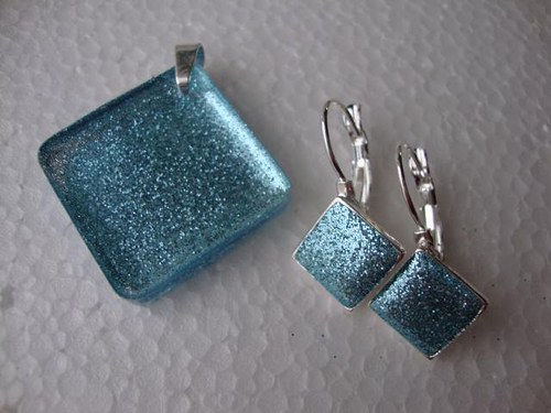 Set náhrdelník s naušnicemi modré glittery — foto 1