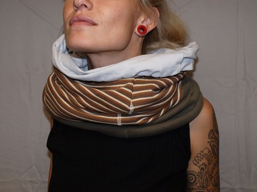 Neck-on trojkombinace — foto 1