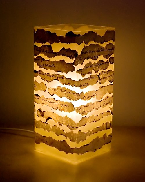 Stolní lampa — foto 1