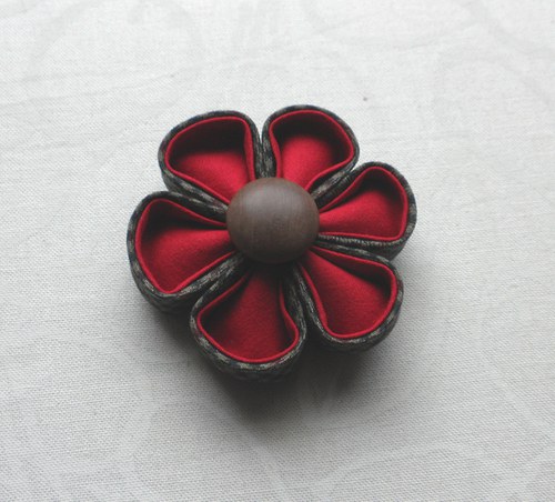 Podzimně laděná kanzashi — foto 1