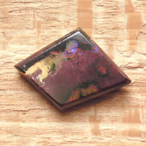 Boulder opál - kabošon (8,15ct) — foto 1