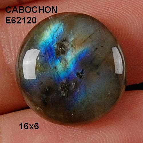 Labradorit -cabochon — foto 1