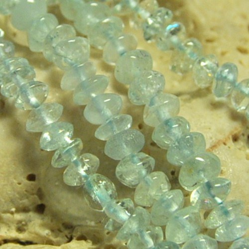AKVM357 - Akvamarin rondelka 5x4 mm /2ks — foto 1