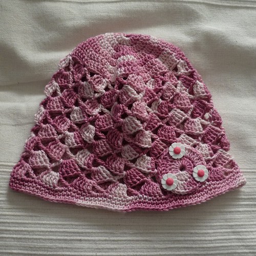 Háčkovaná čepička 077 (na obvod hlavičky 47 cm) — foto 1