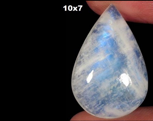 Měsíční kámen 10x7mm- CABOCHON — foto 1