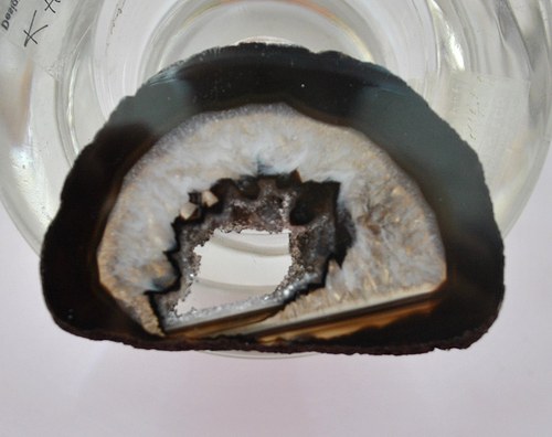 Achátový plátek - 6 x 4 x 0,3 cm — foto 1