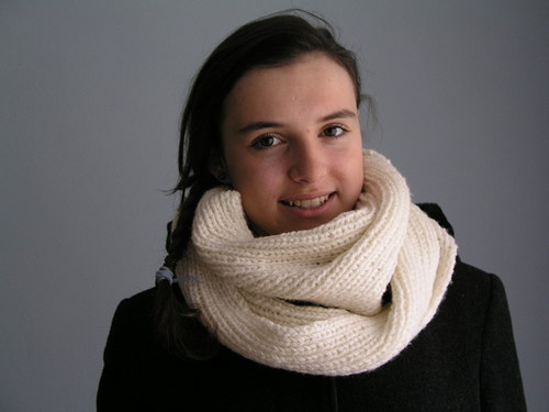 Nekonečná šála - bílá. — foto 1