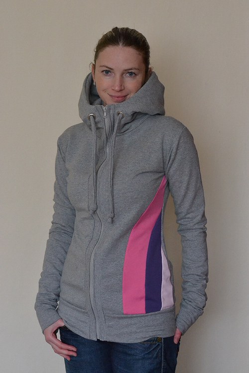 Šedá mikina — foto 1