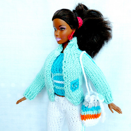 Mikina pro Barbie — foto 1