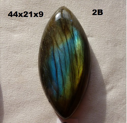 Labradorit- CABOCHON- velký — foto 1