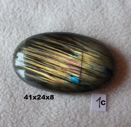 Labradorit- CABOCHON- velký — foto 1