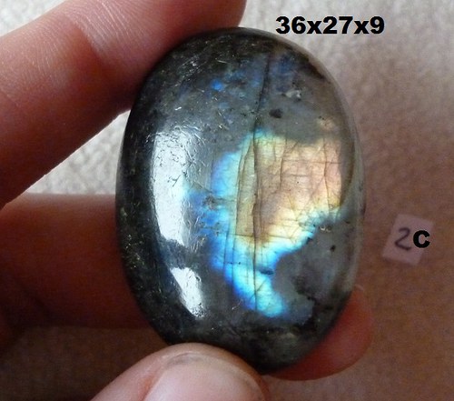 Labradorit- CABOCHON- velký — foto 1