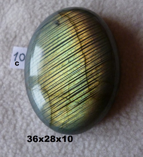 Labradorit- CABOCHON- velký — foto 1