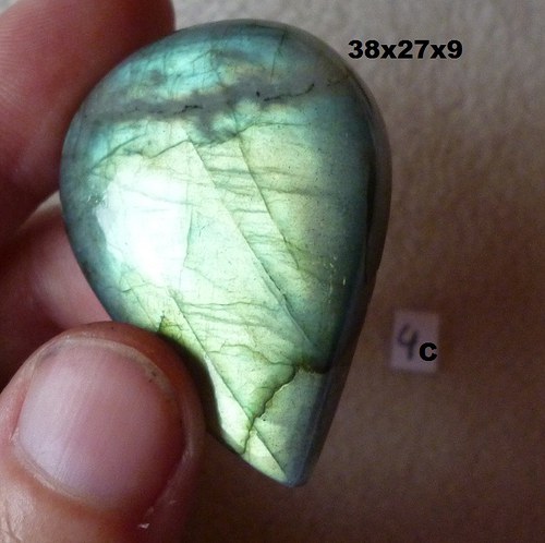 Labradorit- CABOCHON- velký — foto 1