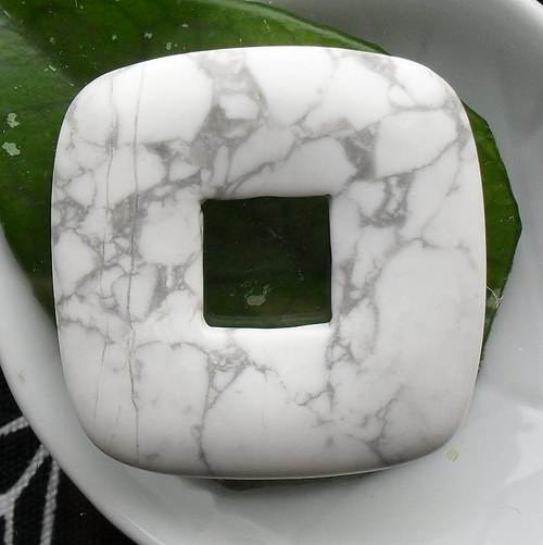 Magnezit donut 35x35mm — foto 1