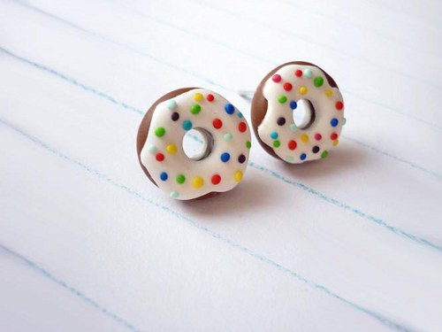 Donutky s barevným posypem... — foto 1