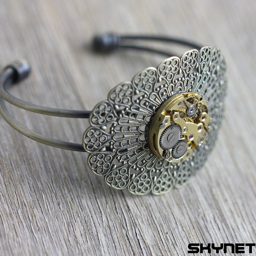 Steampunk náramek — foto 1