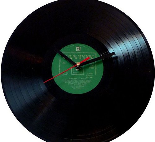 Hodiny z LP zelene — foto 1