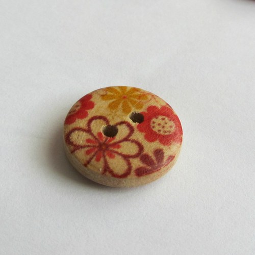 Dřevěný knoflík - 1,5 cm — foto 1