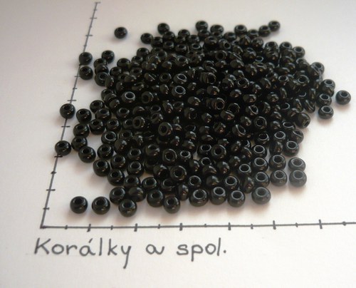 Rokajl černý 6/0 (4mm), 20g — foto 1