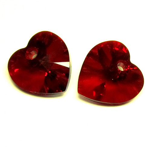 Swarovski srdce 10,5 mm - red — foto 1