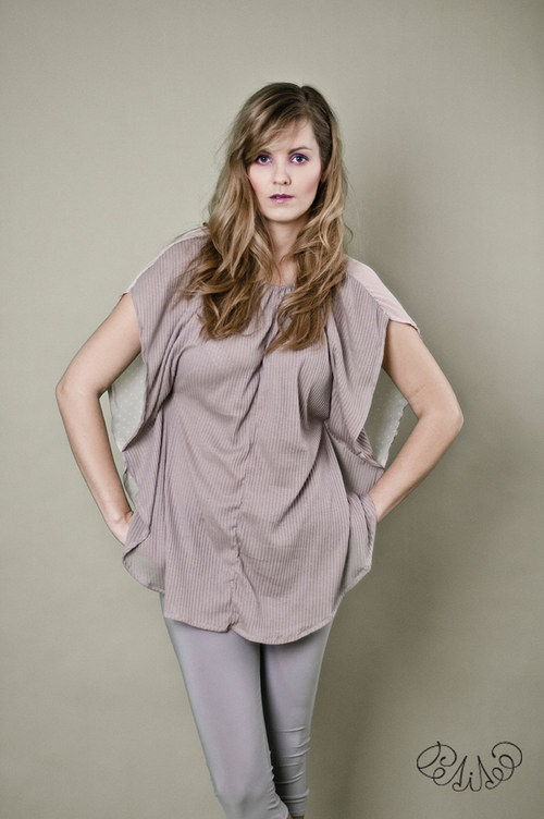 Spring 2012/ Hnědé tričko — foto 1