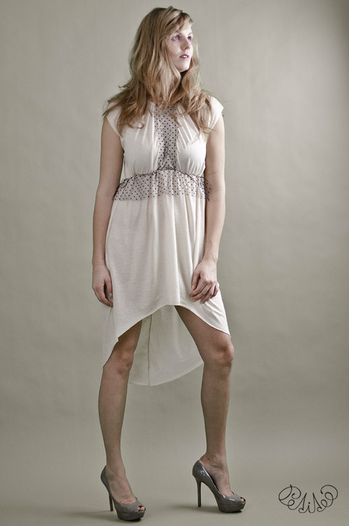 Spring 2012/ bílé šatičky — foto 1