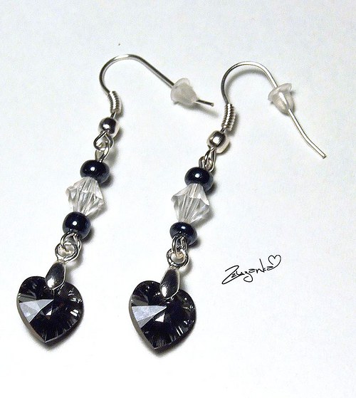 Náušničky Hříšná srdce (Swarovski) — foto 1