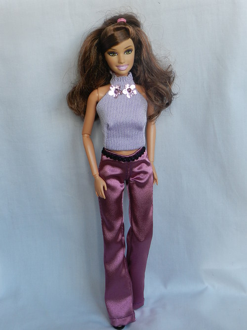 Kalhoty a topík pro Barbie — foto 1