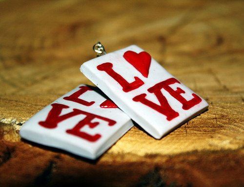 L.O.V.E. — foto 1