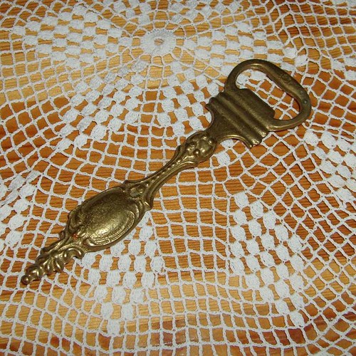 Mosazny otvirak — foto 1