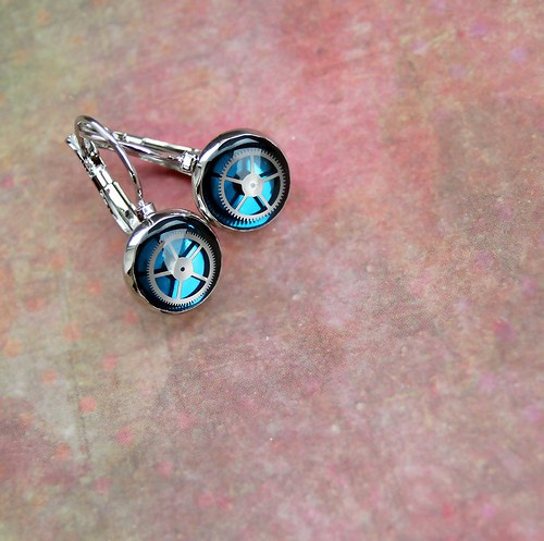 Light blue circles — foto 1