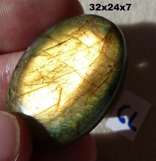 Labradorit- CABOCHON- velký — foto 1
