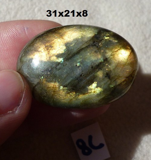 Labradorit- CABOCHON- velký — foto 1