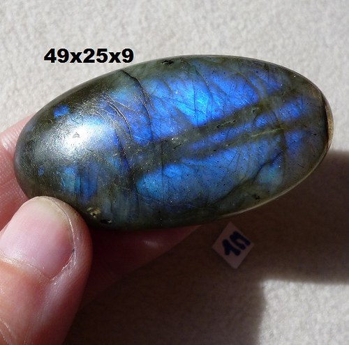 Labradorit- CABOCHON- velký — foto 1