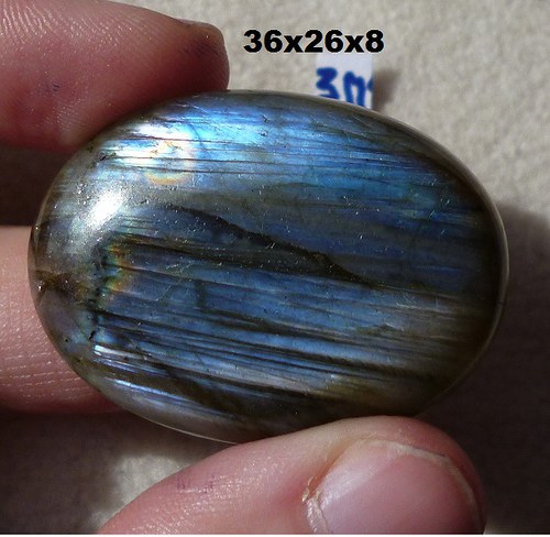Labradorit- CABOCHON- velký — foto 1