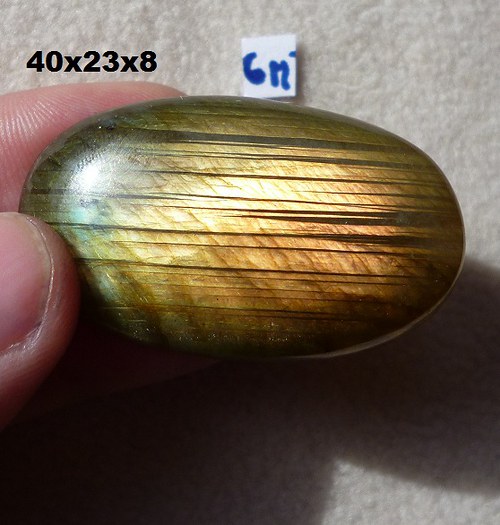 Labradorit- CABOCHON- velký — foto 1