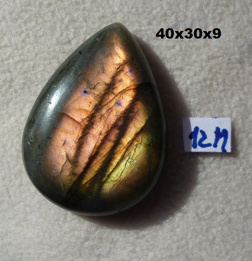 Labradorit- CABOCHON- velký — foto 1