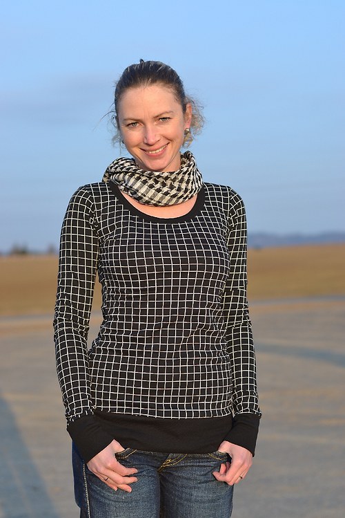 Kostičkované tričko — foto 1