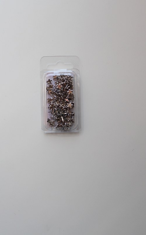 Hřebířky 4 mm 100 ks