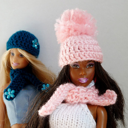 PINK kulich a šála pro Barbie — foto 1