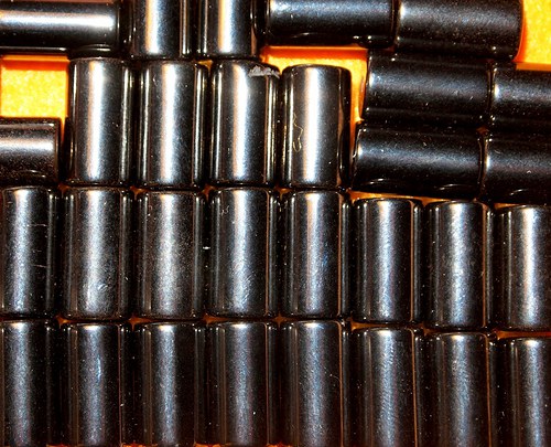 Hematit válec 12x7 mm (cena 3 ks)