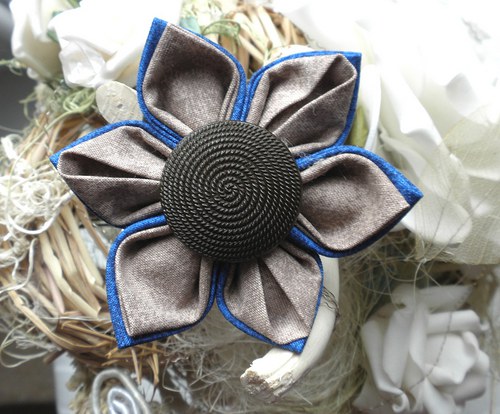 Kanzashi modrohnědá — foto 1