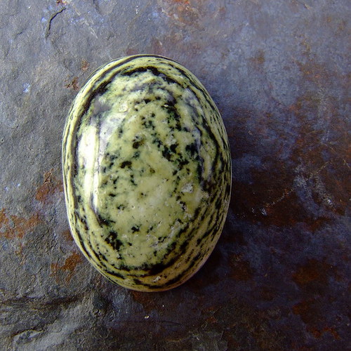 Serpentyn chytha, kabošon č.89 — foto 1