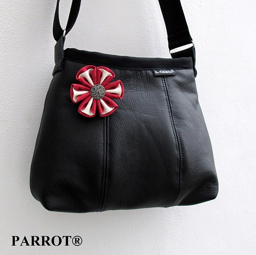 Kožená Simply Little Black - Parrot® — foto 1