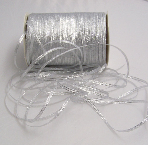 Stuha lurexová/3mm/ stříbrná/ 5m