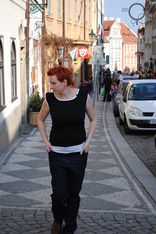 Černé lemované puntíkem, vel. M — foto 1