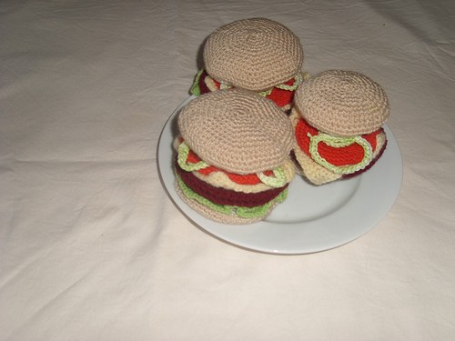 Háčkovaný hamburger — foto 1
